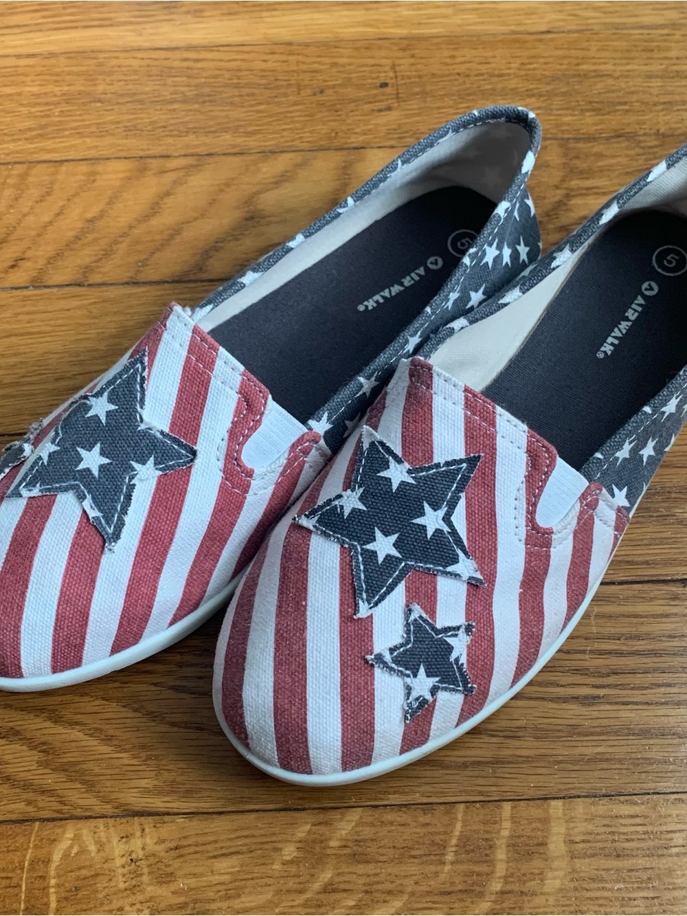 Airwalk Red, White, And Blue Stars And Stripes Slip On Women’s Shoes Size: 5